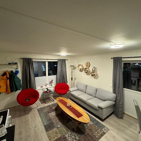 Strandveien 71 Skjervoy 외부 사진